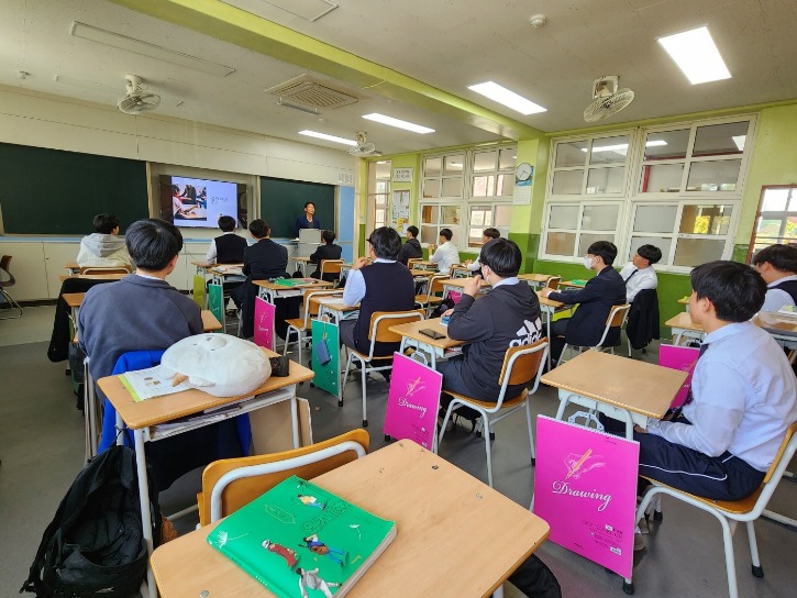 KakaoTalk_20230422_084037895.jpg